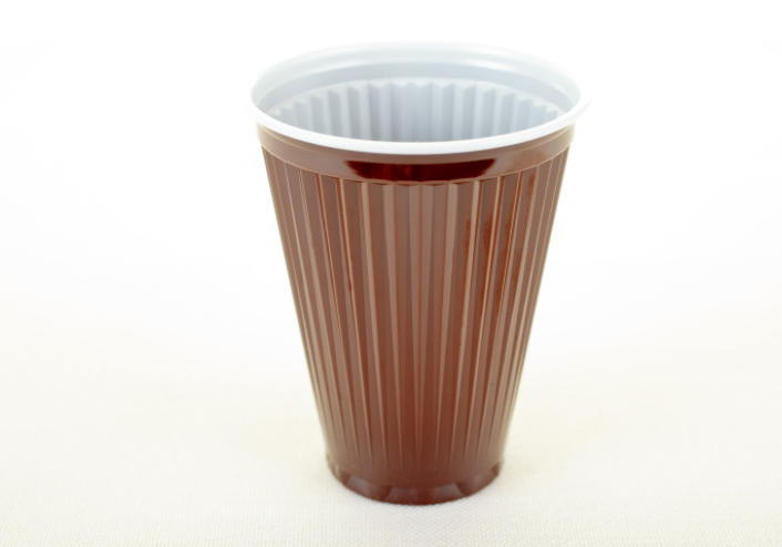  Coffee cups lined with plastic